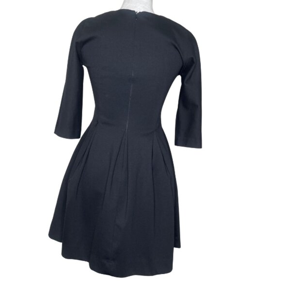 GAP Women's Black Fit and Flare Ponte Dress 3/4 Sleeve with Pockets Sz 0 - Picture 4 of 9